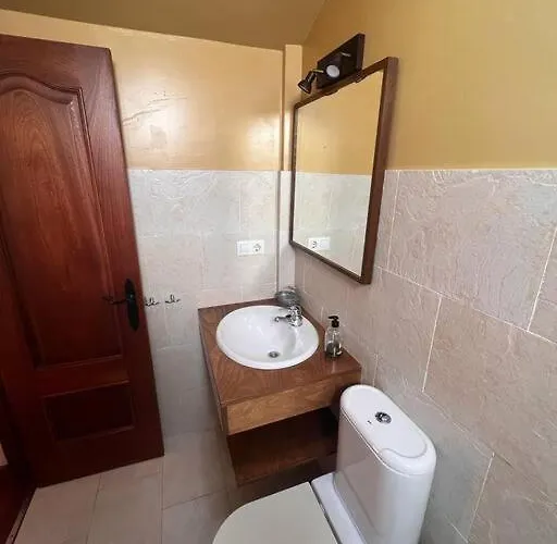 Vistas Sobrellano Appartement Comillas